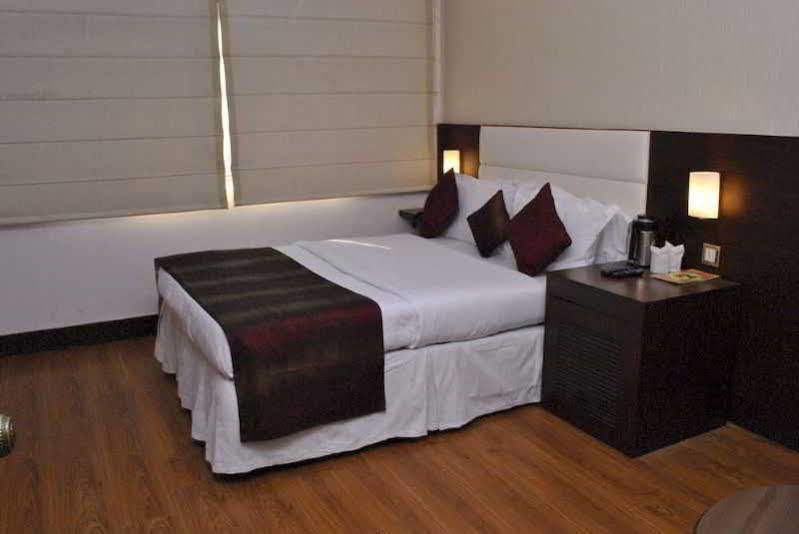 Jukaso Inn Pragati Maidan Nueva Delhi Exterior foto